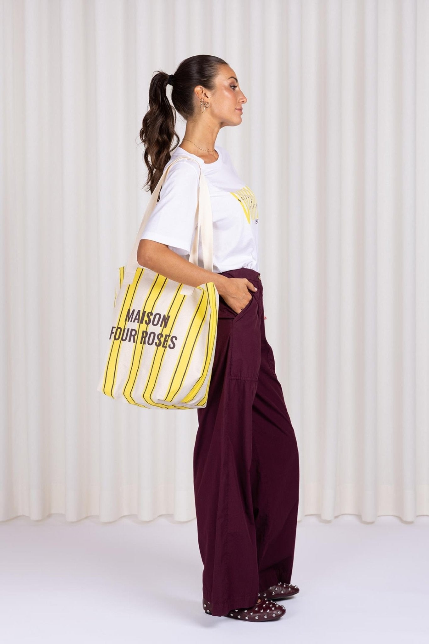 SCHOUDERTAS MAISON FOUR ROSES (9159) - Four Roses