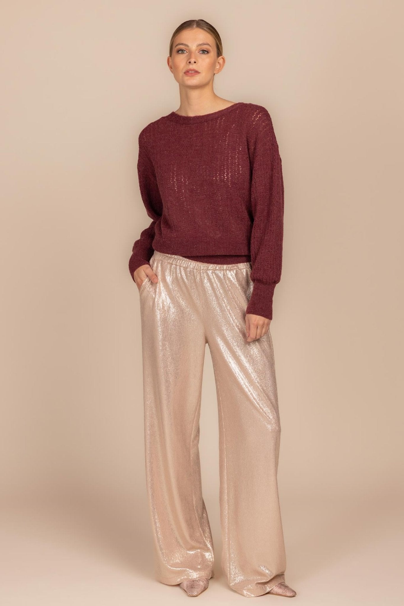 SWEATER MET OMKEERBARE V - HALS (9024) - Four Roses