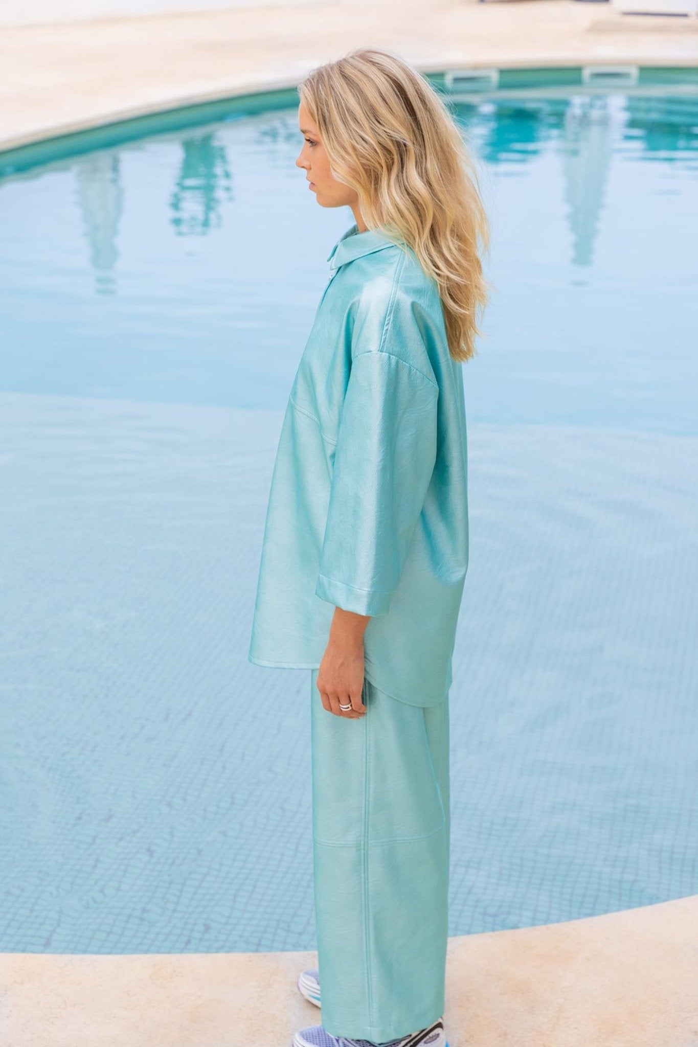 FAKE LEATHER VEST (9093) - Four Roses