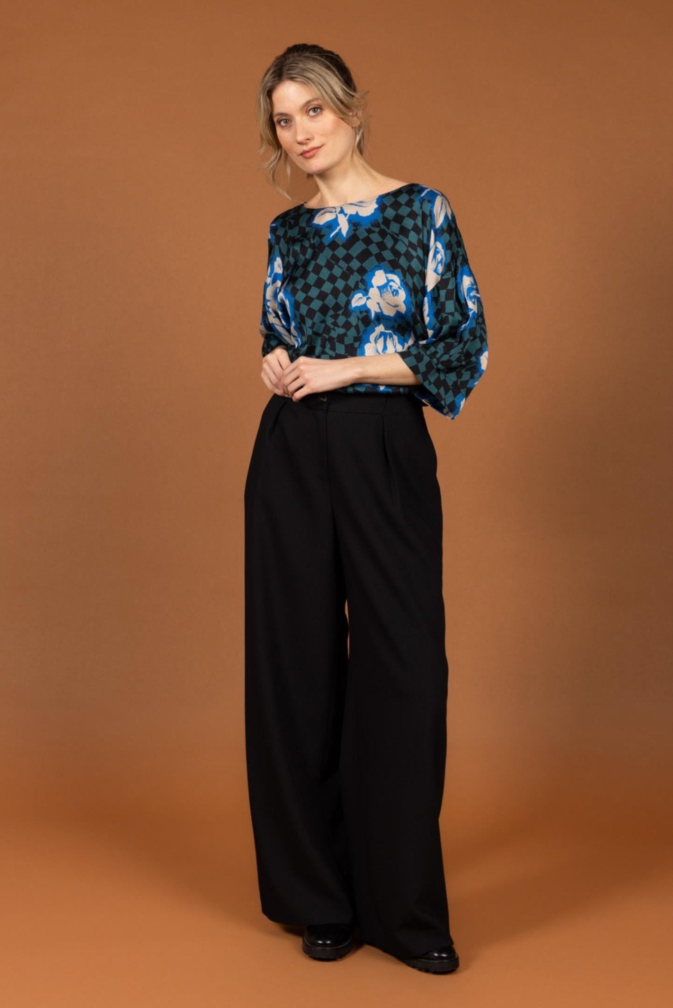 WIJDE GEKLEDE BROEK MET HOGE TAILLE (9603) - Four Roses