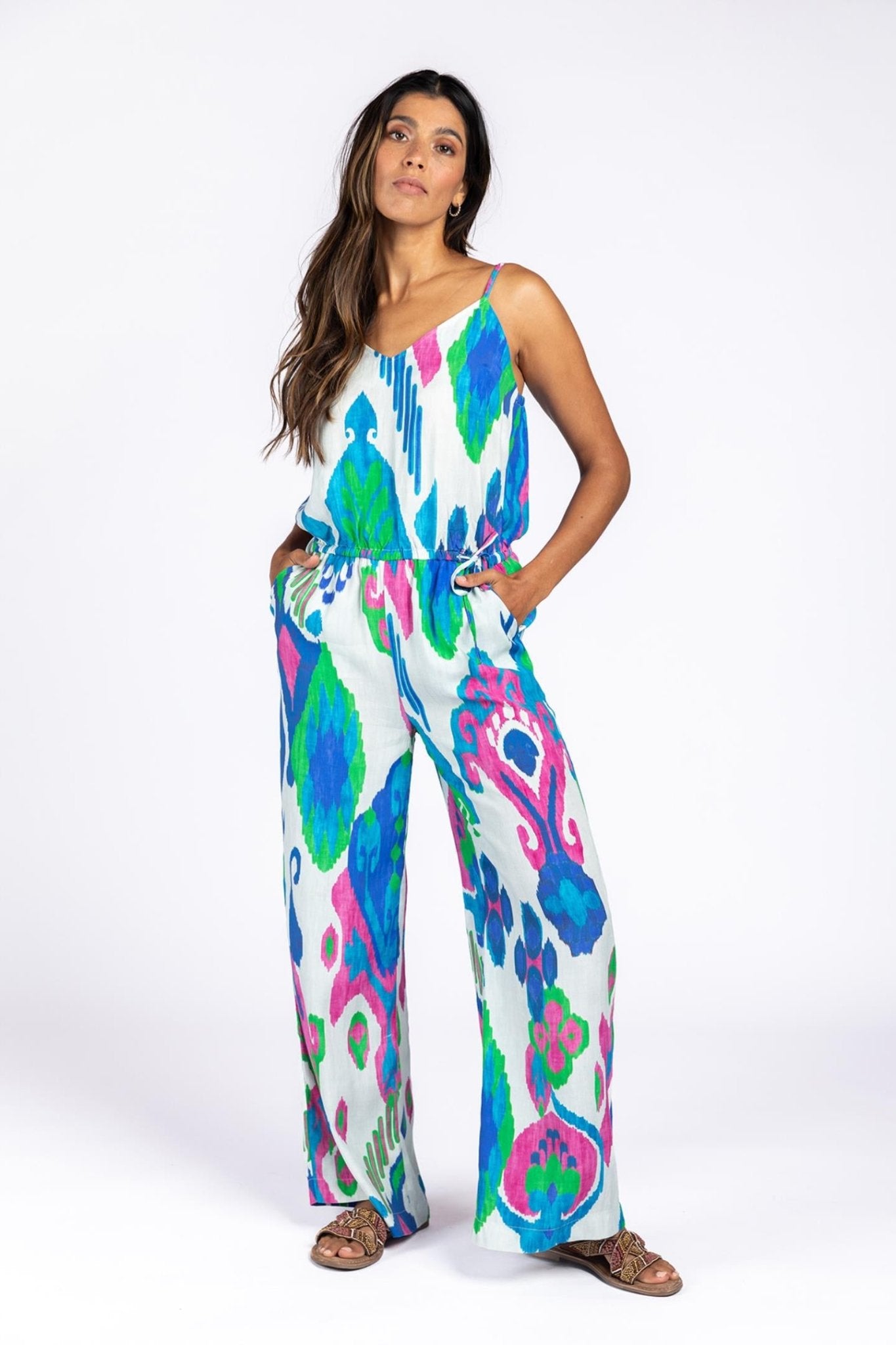 JUMPSUIT IN GRAFISCHE PRINT (7111) - Four Roses